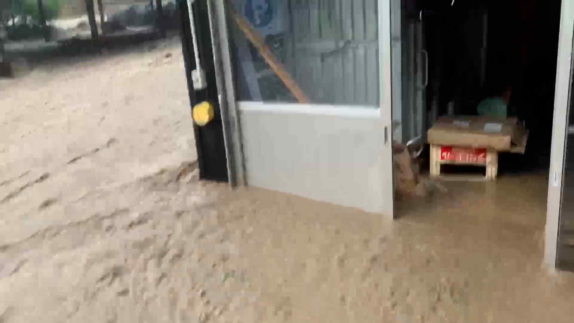 7月豪雨「民陶の里」で多くの窯元が被災 土砂に埋もれた「資さん