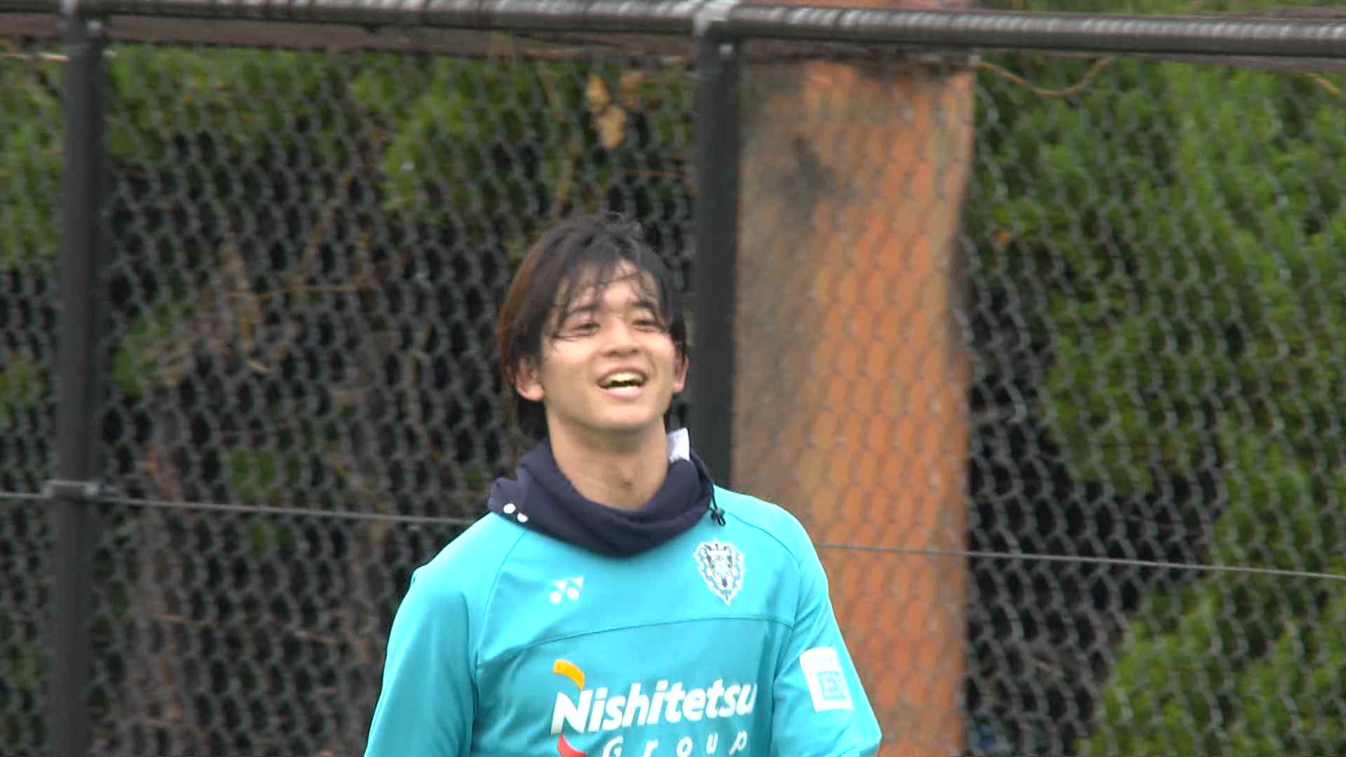 サッカーJ1「アビスパ福岡」得点力アップの鍵は佐藤凌我選手