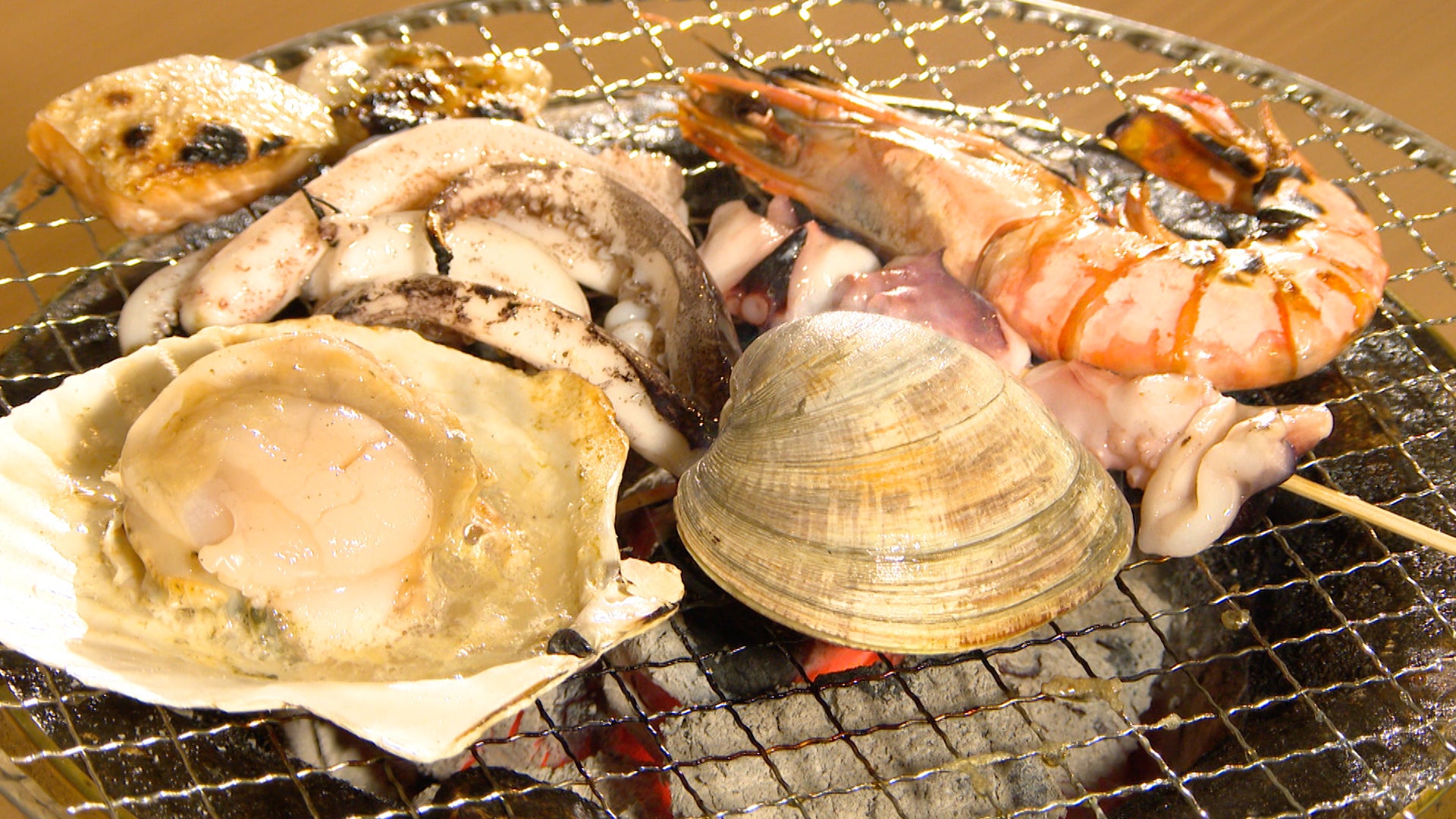 【美濃焼】串匠~黒(つやけし)~　串物を炭焼き　七輪/魚/肉/野菜/バーベキュー 美濃焼】串匠~黒(つやけし)~ 串物を炭焼き 七輪/魚/肉/野菜