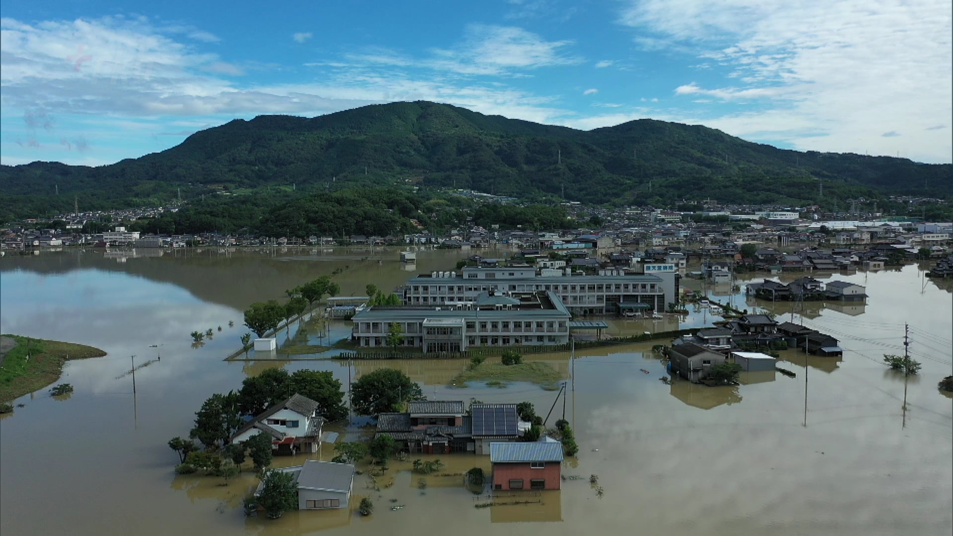 浸水多発の佐賀県“田んぼ”を豪雨の水瓶に…土手が崩れたら農家に補償金