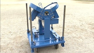 ピッチングマシーン 投げられない球種はない！ 大投手は町工場のピッチングマシーン - RKB