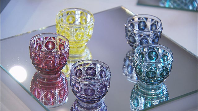 極上品 美品 薩摩切子 明治期 アンティーク 大鉢 工芸硝子 ガラス 極上品 美品 薩摩切子 明治期 アンティーク 大鉢 工芸硝子 ガラス