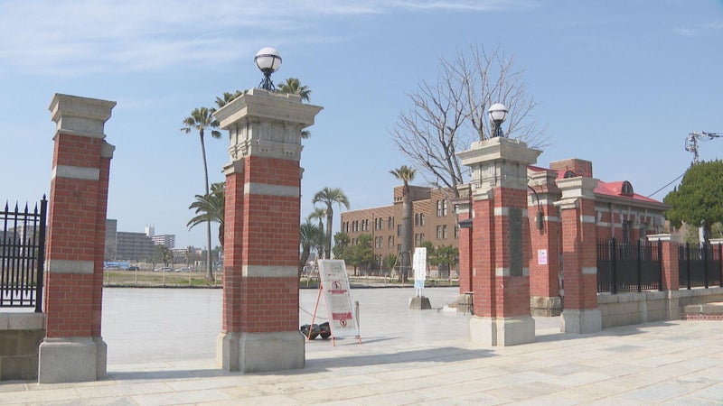 旧九州帝国大学の正門など国の有形文化財に「九州大学の歴史を象徴する近代建築、歴史的景観に寄与」と高い評価 - RKB毎日放送
