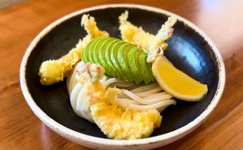 もっちり麺と丁寧にとったダシがたまらない、裏六本松のうどん店 - RKB