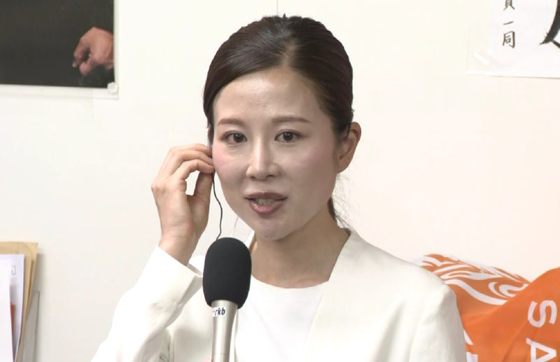 RKBのインタビューに答える中田優子氏