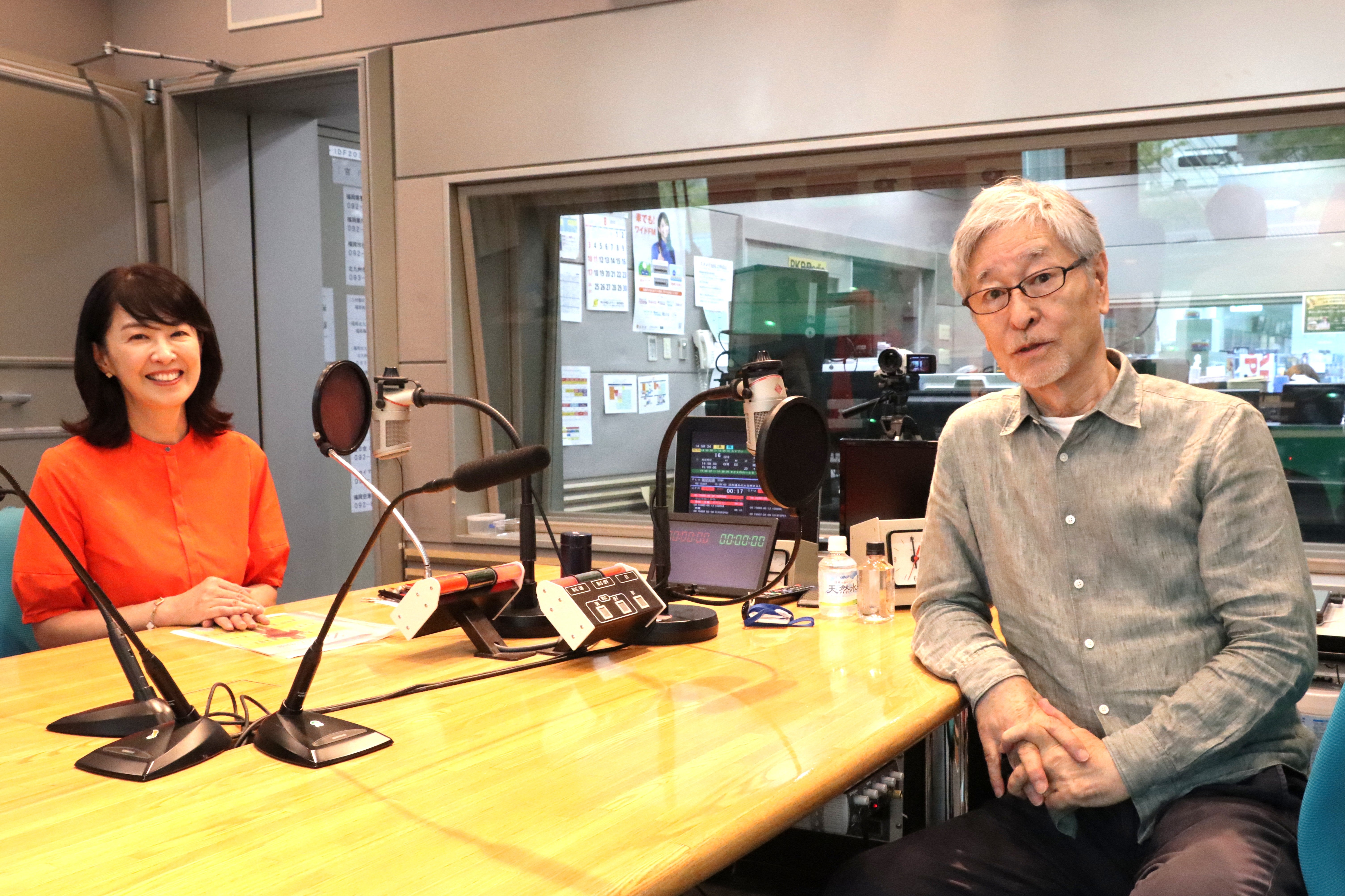 謎の財津和夫　生い立ち　フォーク　ビートルズ　短篇集　レコーディング裏話　帯付き 謎の財津和夫 生い立ち フォーク ビートルズ 短篇集 レコーディング