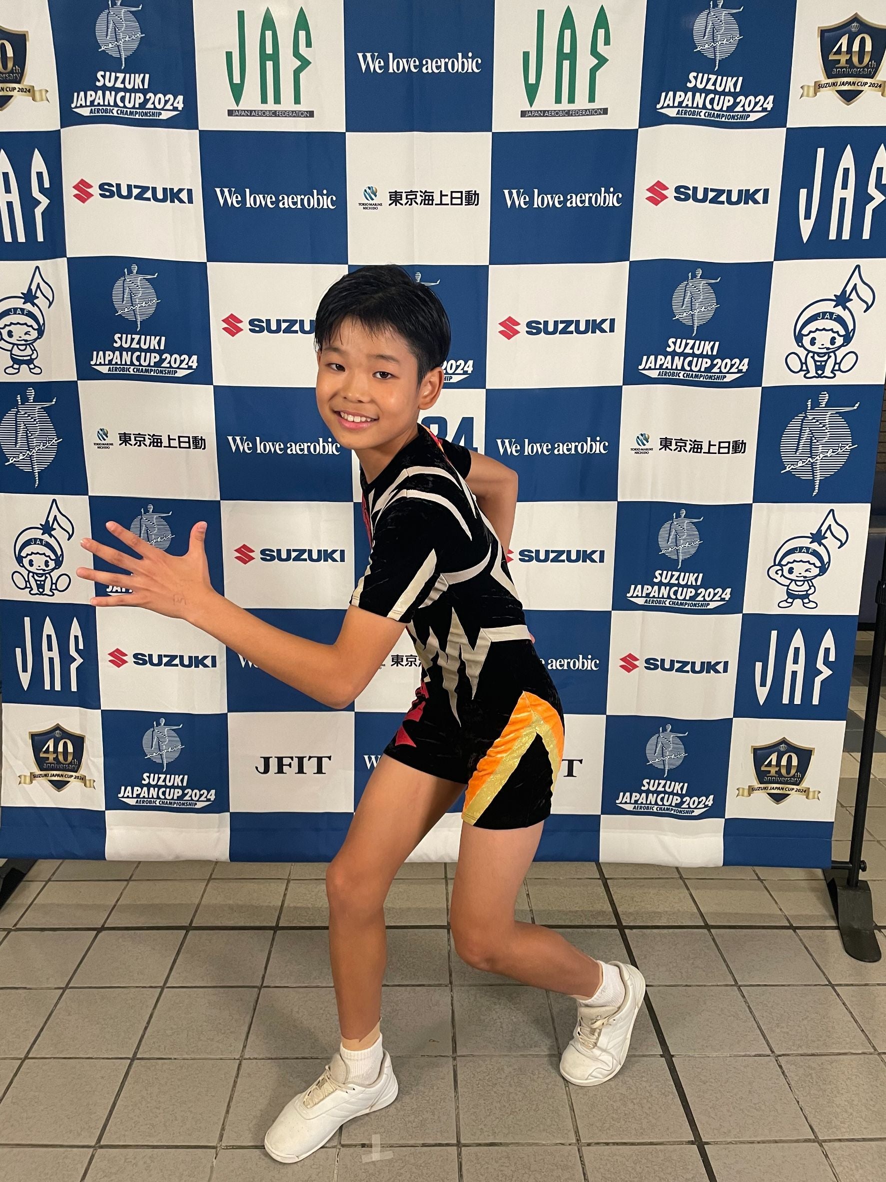 跳んでスマイル！～エアロビ少年の挑戦～』 - RKB毎日放送