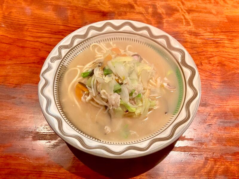 福岡「HARU GALLERY」にて、唐津焼・隆太窯の中里健太さんによる個展